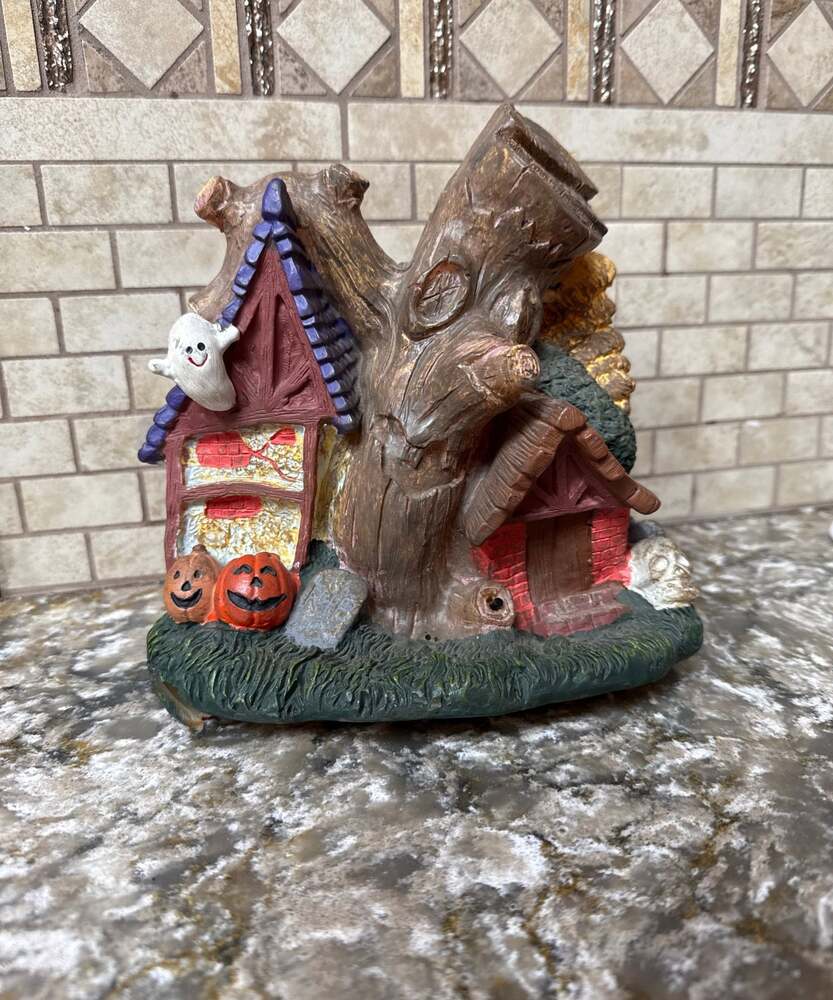 Spooky Hollow Halloween Light Up House